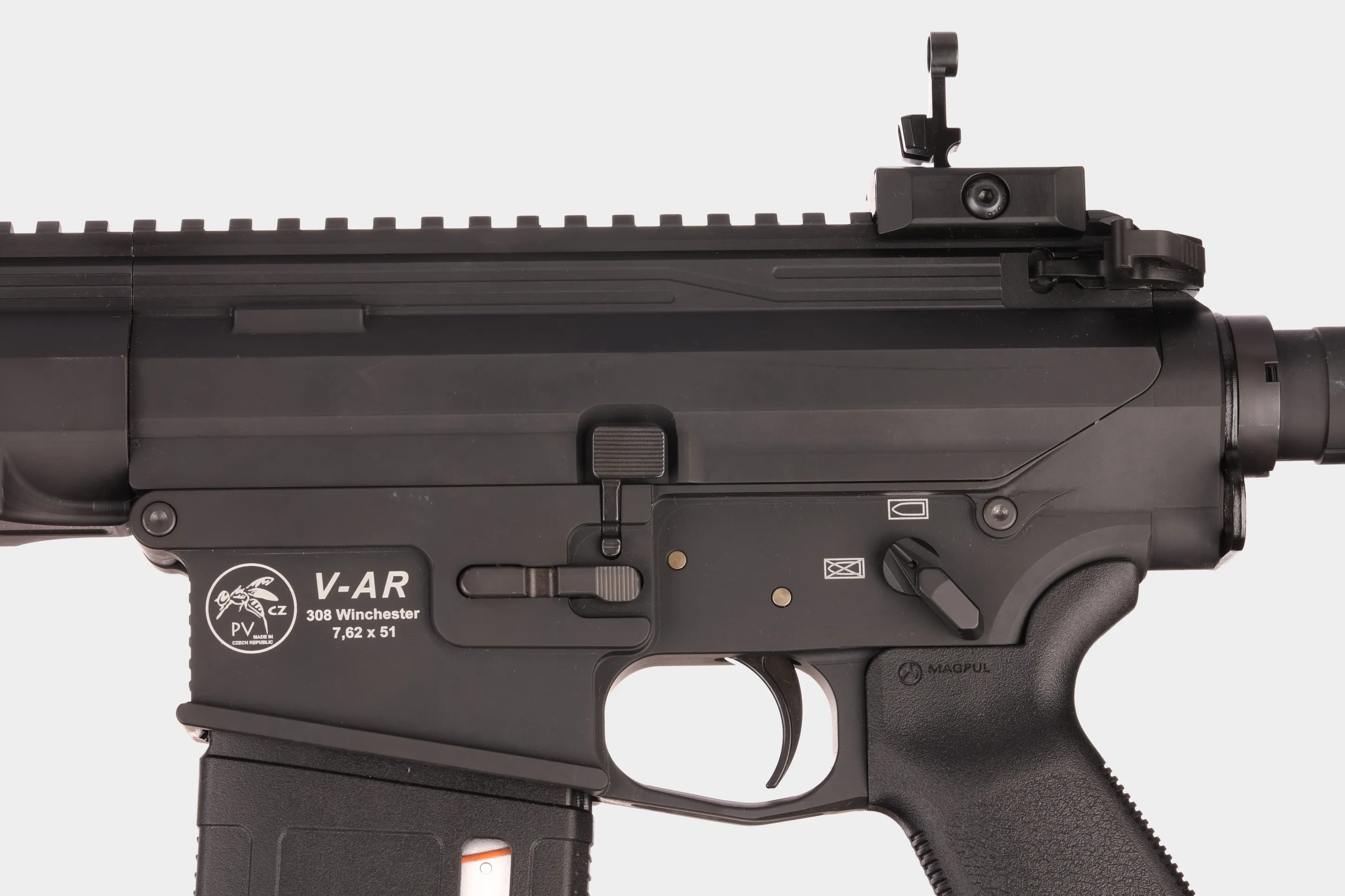 Detailní obrázek 4 v galerii pušky V-AR 7.62 x 51mm